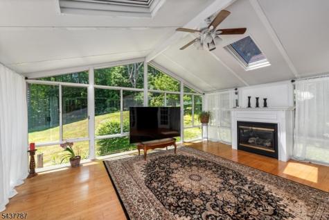 46 Sussex Drive West Milford NJ 07480