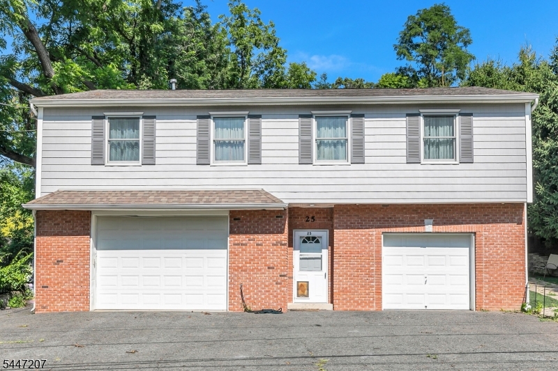 25 Gillette Road Long Hill NJ 07933
