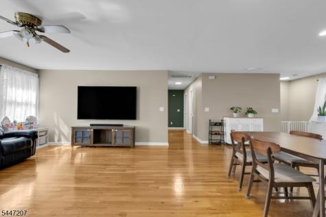 25 Gillette Road Long Hill NJ 07933
