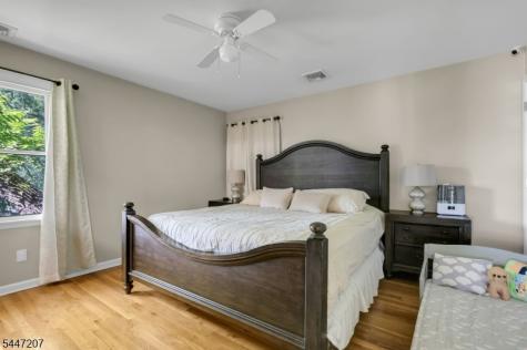 25 Gillette Road Long Hill NJ 07933