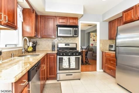 143 Nottingham Road Ramsey NJ 07446