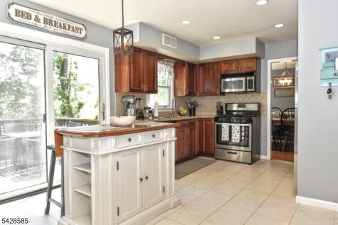 143 Nottingham Road Ramsey NJ 07446
