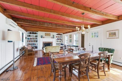 15 Welisewitz Road East Amwell NJ 08551