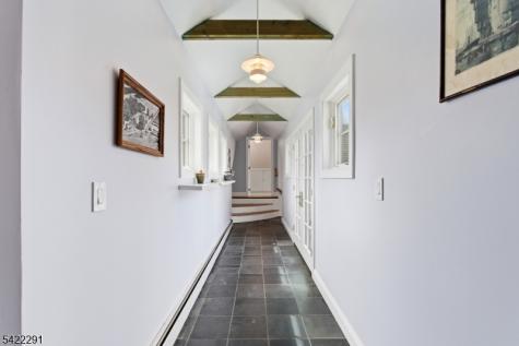 15 Welisewitz Road East Amwell NJ 08551