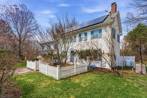15 Welisewitz Road East Amwell NJ 08551