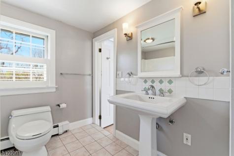 15 Welisewitz Road East Amwell NJ 08551