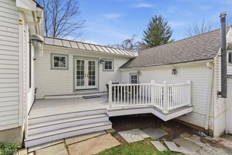 15 Welisewitz Road East Amwell NJ 08551