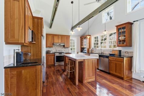 15 Welisewitz Road East Amwell NJ 08551
