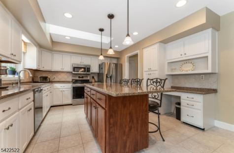 9 Westminster Drive Clinton NJ 08801