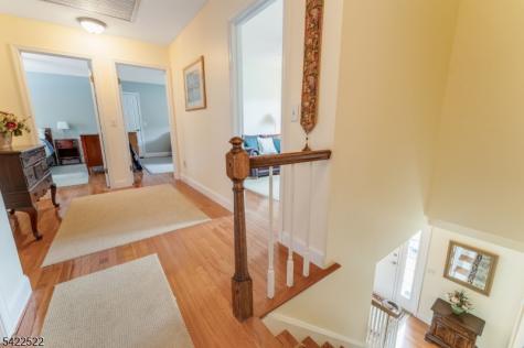 9 Westminster Drive Clinton NJ 08801