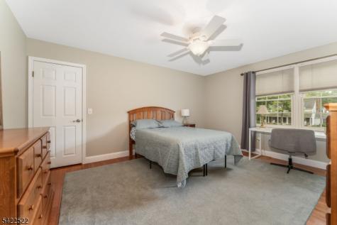 9 Westminster Drive Clinton NJ 08801