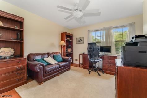 9 Westminster Drive Clinton NJ 08801