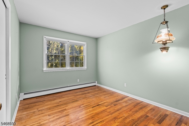 88 Old Farmers Road Washington NJ 07853