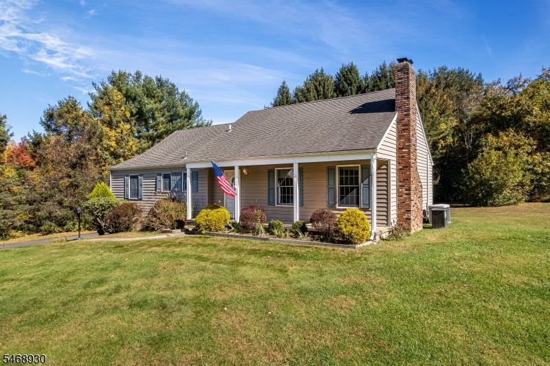 88 Old Farmers Road Washington NJ 07853
