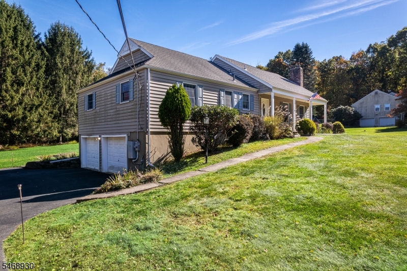 88 Old Farmers Road Washington NJ 07853