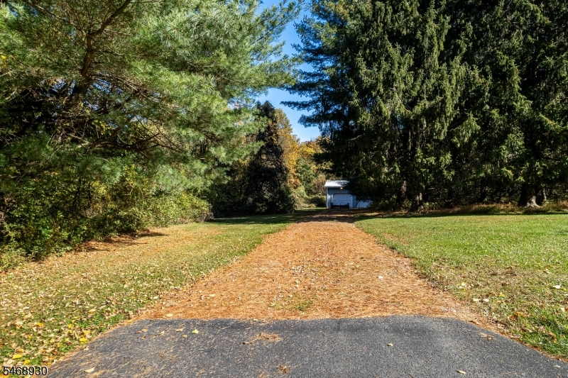 88 Old Farmers Road Washington NJ 07853