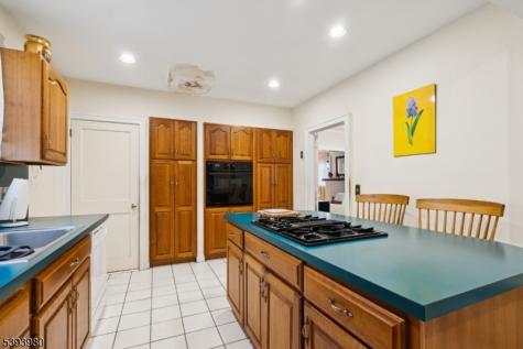 12 Madison Avenue East Orange NJ 07017