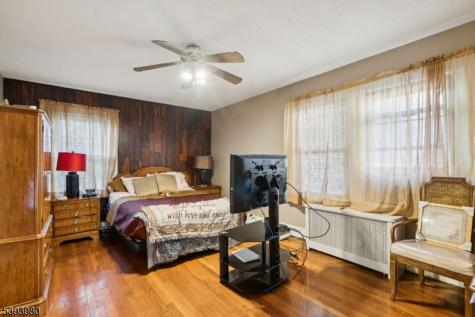 12 Madison Avenue East Orange NJ 07017