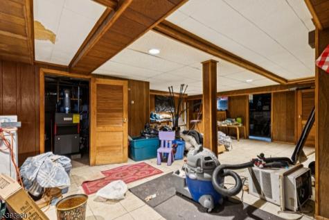 12 Madison Avenue East Orange NJ 07017