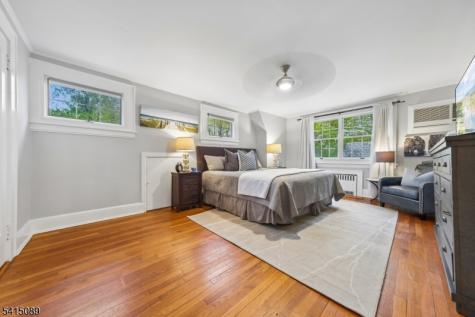 61 Burnett Terrace Maplewood NJ 07040