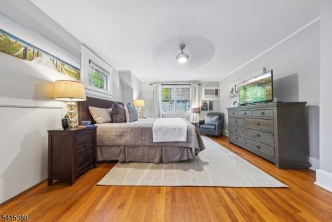 61 Burnett Terrace Maplewood NJ 07040