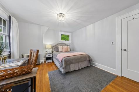 61 Burnett Terrace Maplewood NJ 07040