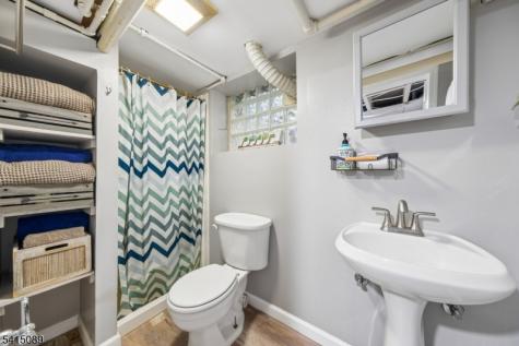 61 Burnett Terrace Maplewood NJ 07040
