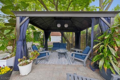 61 Burnett Terrace Maplewood NJ 07040