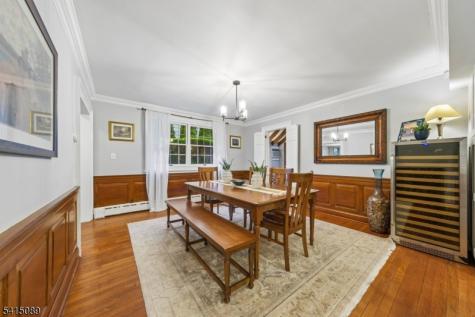 61 Burnett Terrace Maplewood NJ 07040