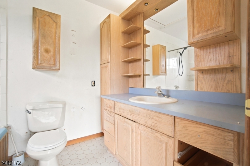 175 Wertsville Road East Amwell NJ 08551