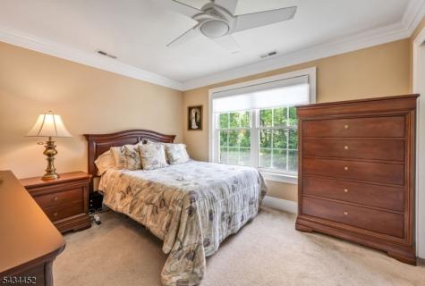 168 Tanglewood Pass Jefferson NJ 07849