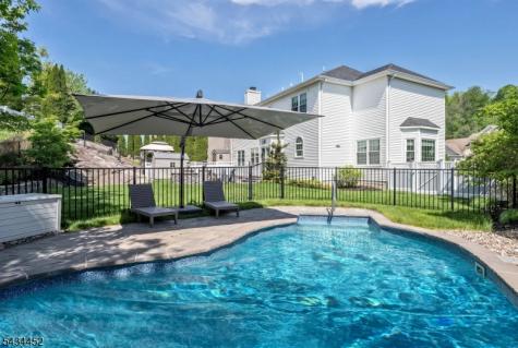 168 Tanglewood Pass Jefferson NJ 07849
