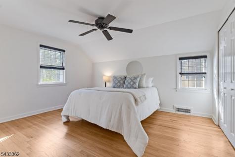 21 Doris Parkway Westfield NJ 07090
