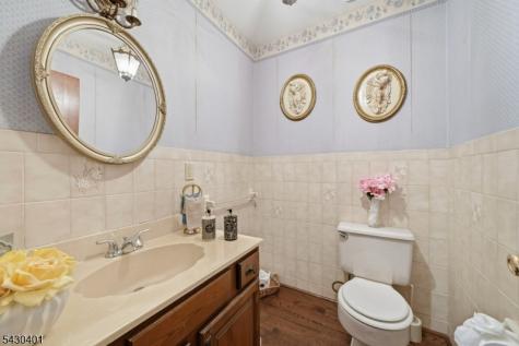 621 Bloomfield Avenue Nutley NJ 07110