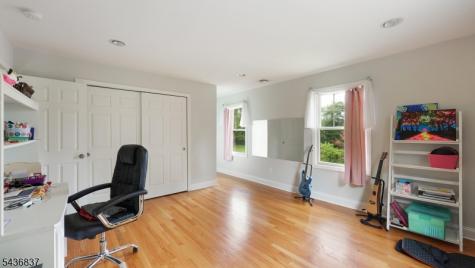 5 Maple Drive Warren NJ 07059