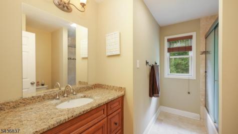 5 Maple Drive Warren NJ 07059