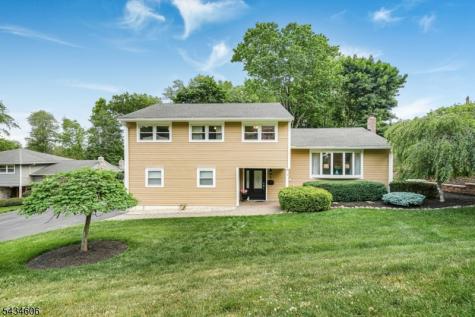 7 Kossuth Place Wayne NJ 07470