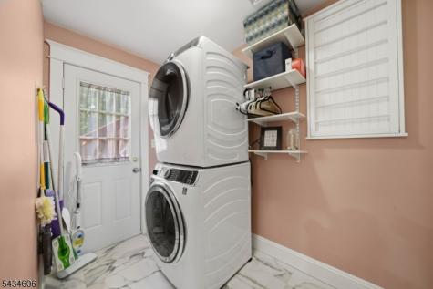 7 Kossuth Place Wayne NJ 07470