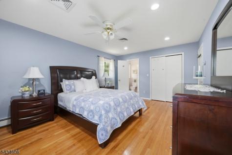 7 Kossuth Place Wayne NJ 07470