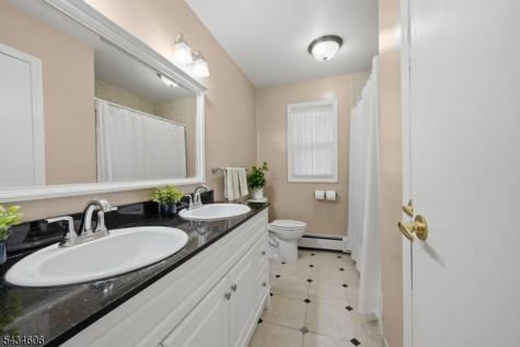 7 Kossuth Place Wayne NJ 07470