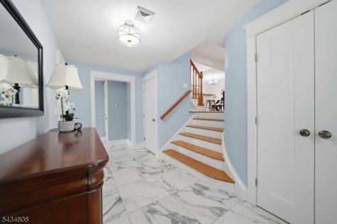 7 Kossuth Place Wayne NJ 07470