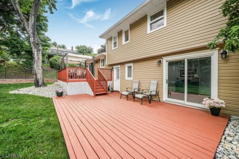 7 Kossuth Place Wayne NJ 07470