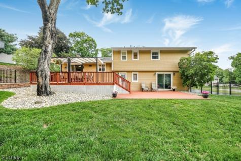 7 Kossuth Place Wayne NJ 07470