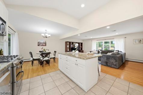 7 Kossuth Place Wayne NJ 07470