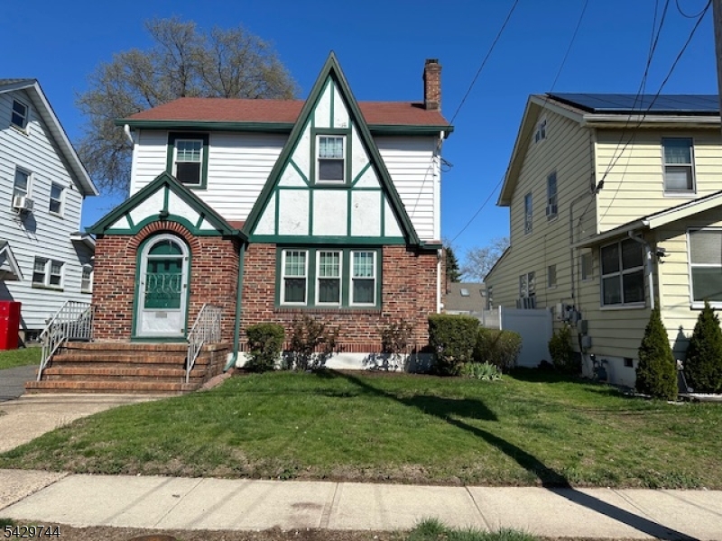 1075 Thomas Street Hillside NJ 07205