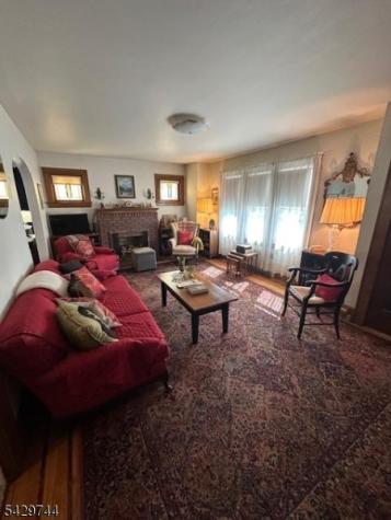 1075 Thomas Street Hillside NJ 07205