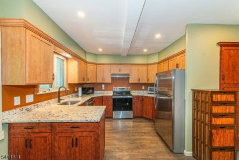 169 Shongum Road Denville NJ 07834