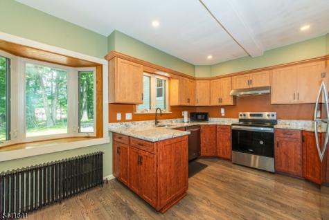 169 Shongum Road Denville NJ 07834