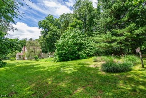 169 Shongum Road Denville NJ 07834