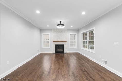240 Atlantic Drive Parsippany-troy Hills NJ 07054